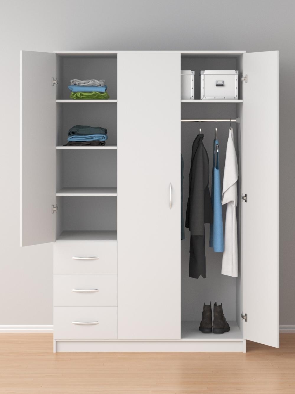 Kleiderschrank mit Türen und Schubladen