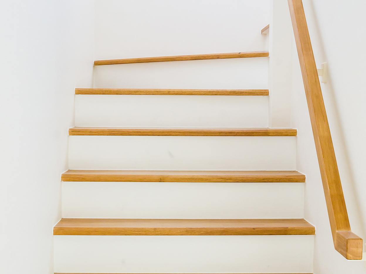 Treppe nach Ihren Wünschen fertigen lassen Treppe nach Ihren Wünschen fertigen lassen